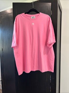 Adidas Tshirt